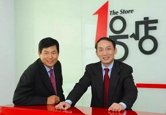 1号店创始人于刚（右）和董事长刘俊岭（左）