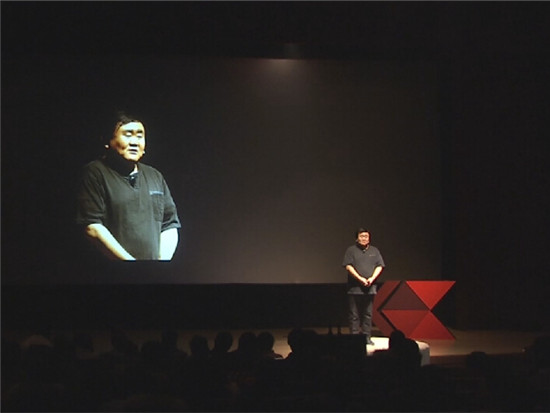 盲人教师、中国首位盲人DV摄像师刘颖