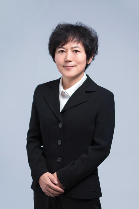 最美基金女神:拼颜值 更拼才华!