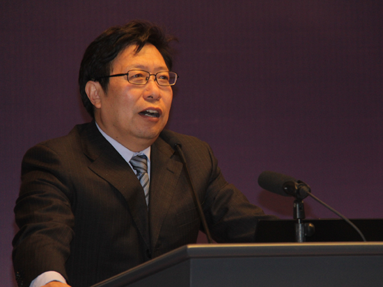 人民大学研究生院常务副院长、国家发展与战略研究院研究员刘凤良