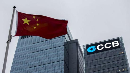 银行收入比例_中国大银行利润光鲜却难掩盖行业困境