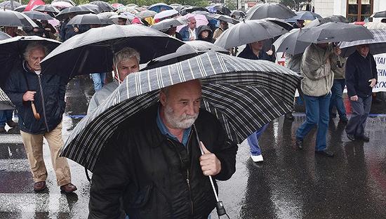 巴克莱银行:新一轮全球债务危机或卷土重来|债