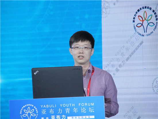 浙江西湖高等研究院人工智能与机器人研究室主任研究员于长斌