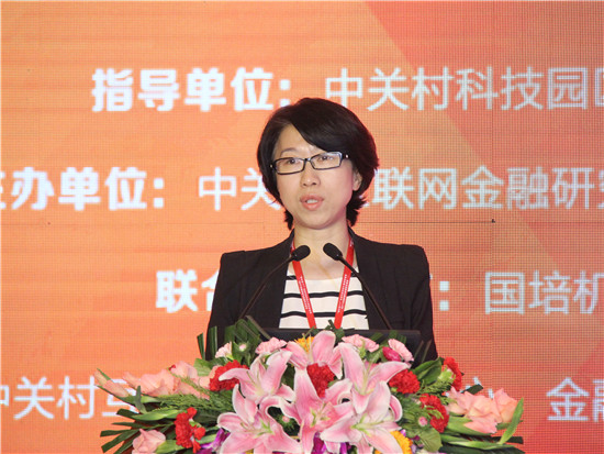 北京市海淀区人民政府党组成员、副区长李长萍