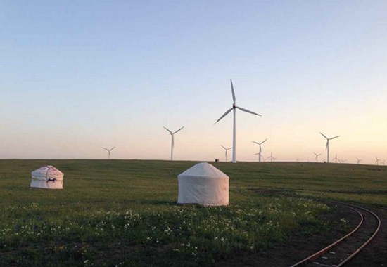 用煤大国领跑清洁转型:央企巨头抢进新能源大