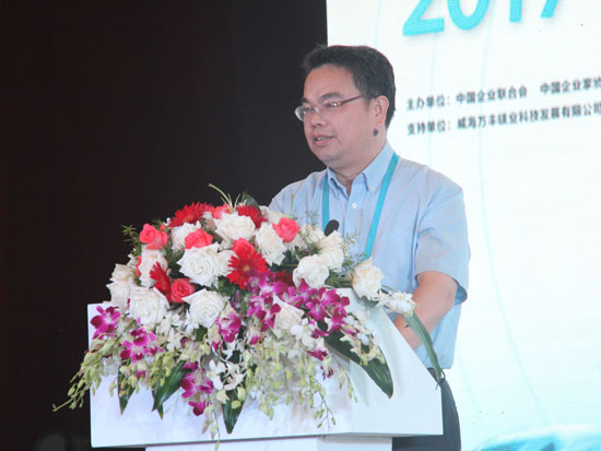 中国铝业集团党组成员、教授级高级工程师刘祥民