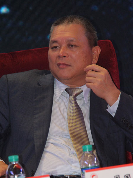 深圳市怡亚通供应链股份有限公司董事长周国辉