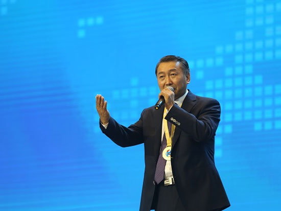 亚太环境新闻工作者协会主席、中国环境新闻工作者协会秘书长刘国正