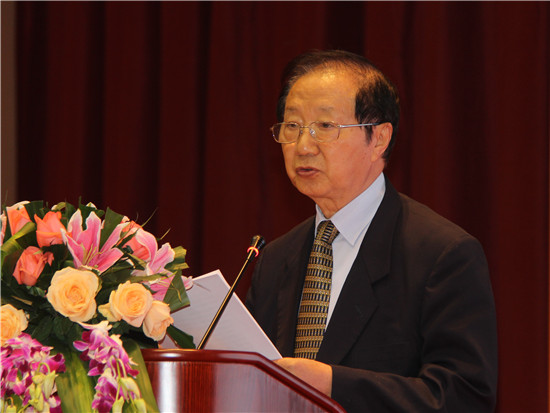 国务院发展研究中心原副主任、党组书记陈清泰