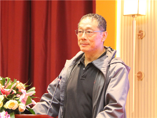 中国城市和小城镇改革发展中心理事长、首席经济学家李铁
