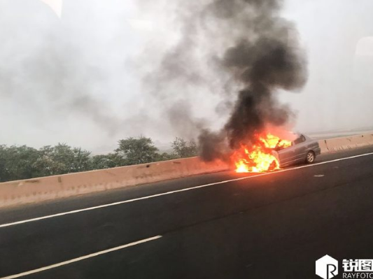 黄金周有多堵?北京去沧州200多公里开了一夜