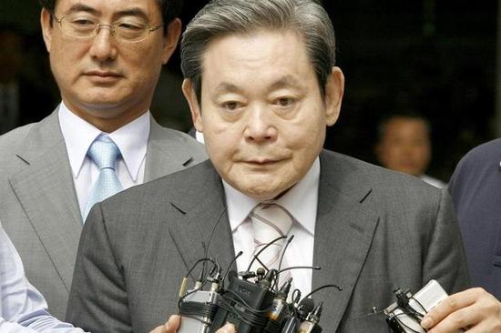 三星旗下建筑公司遭警方搜查:李健熙涉嫌挪用公款