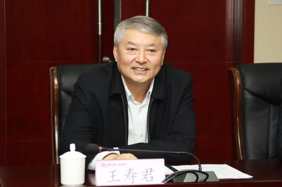 中核董事长_中核华纬董事长常江(2)