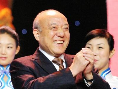 鲁冠球创业生涯十大瞬间