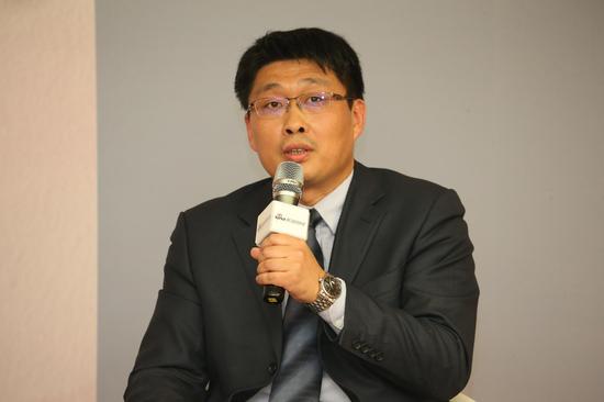 牧原食品股份有限公司副总经理,董事会秘书,中证焦桐基金合伙人秦军