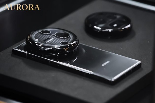 ׷��AURORA�ֻ�����AWE ģ�黯�ֻ�����