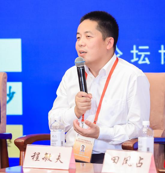 韦德图片下载·这次真的没黑烟:中国沈飞歼-31隐身战机改进版成功首飞