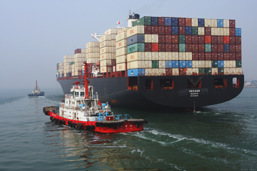 美国宣布对中国征收500亿美元关税 贸易战正式