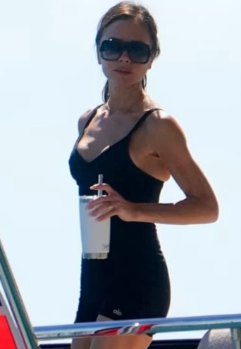 Lululemon一号位被“下课”，明星集体变心，谁才是幕后推手？ | 北美前哨