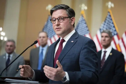 美国众议长约翰逊：并未承诺延长《平价医疗法案》补贴