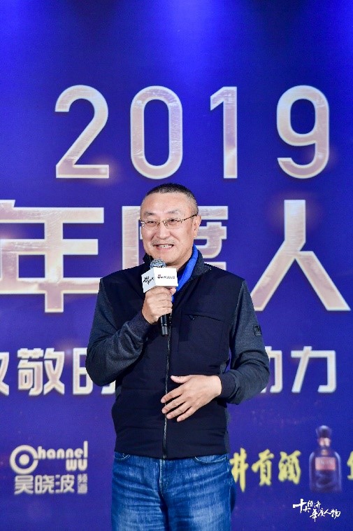 亿万先生老虎机官网 - 城会玩!外国网友自制超酷炫真人版《极品飞车》视频
