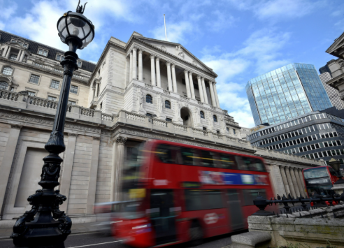 英国政府债务利息支出预计将达1112亿英镑,是国防开支的两倍
