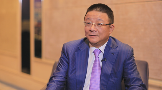 易居(中国)控股有限公司董事局主席周忻