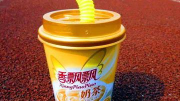 香飘飘深陷泥潭 业绩不振高管离职