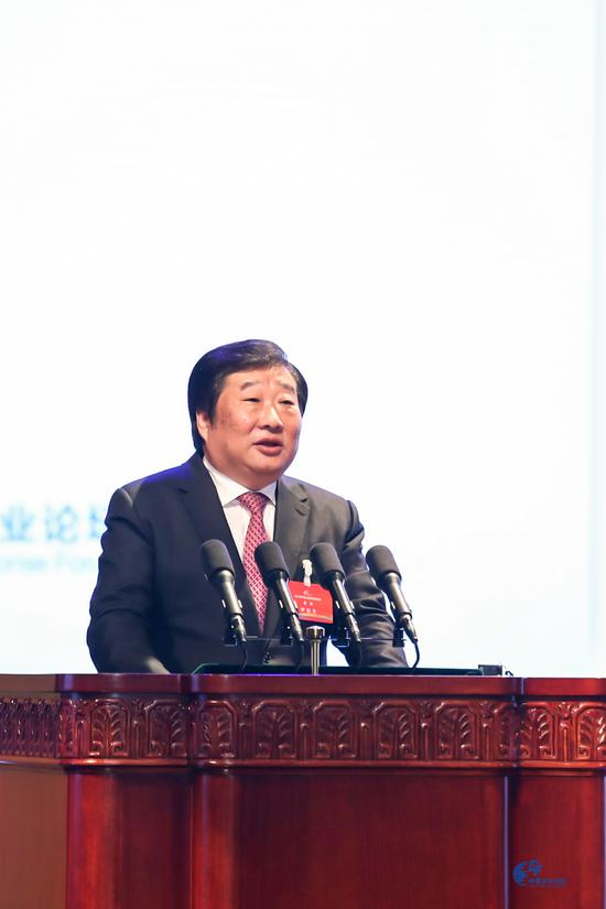 游戏皇上吉祥下载-看完《绿皮书》,艺术家眼中的黑人缪斯更值得关注!