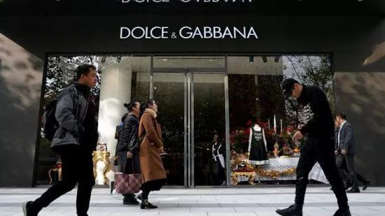 ▲一家位于中国的D&G门店(图片源自外媒)