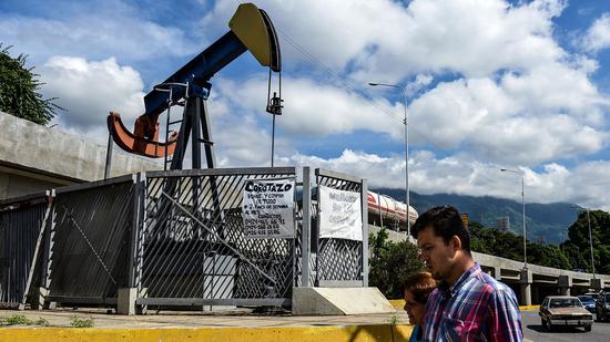 美制裁委内瑞拉推动周二原油期货收高