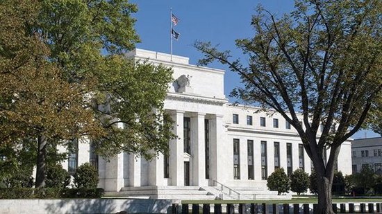 美联储“大鹰派”辞职！鸽声壮大政策会否更早转向？