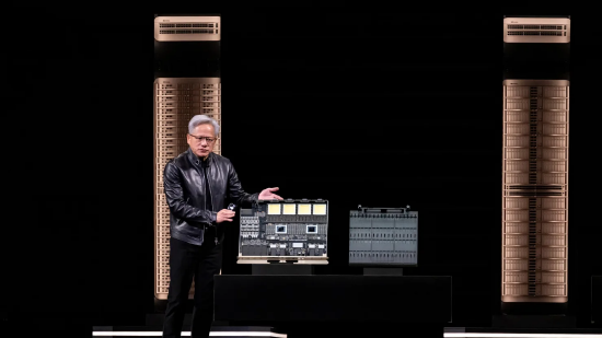 英伟达新一代 AI 机柜系统推迟至2028年推出