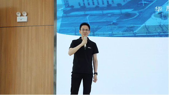 华晟新能源与旷视机器人签署智能立库合作协议