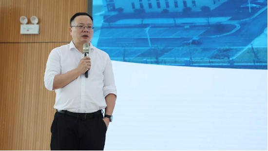 华晟新能源与旷视机器人签署智能立库合作协议