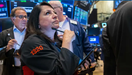 盘前：期权到期撞上纳指调权 美股今晚或掀起惊涛骇浪