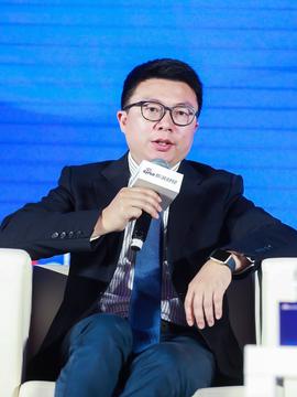 李辉
