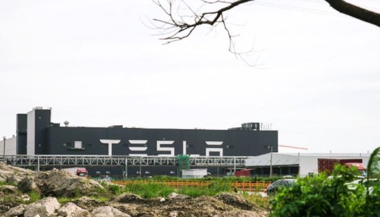 外盘头条:比特币回落至63000美元左右 大摩预计今年全球并购活动增长50% 高盛称电池金属的熊市远未结束