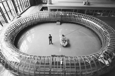 超级高铁雏形已经搭建好 舟山要建“海底超级高铁”