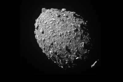 美国国家航空航天局：美航天器成功撞击目标小行星