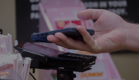 美国白宫考虑以行政令限制信用卡利率上限