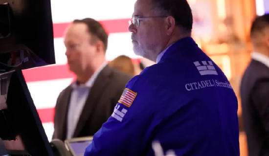 盘前:道指期货跌0.2% “超级零售周”来袭