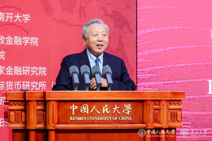 中国人民大学原副校长、国家金融研究院院长、国家一级教授吴晓求