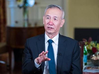 刘鹤：宏观杠杆率高速增长势头已被初步遏制