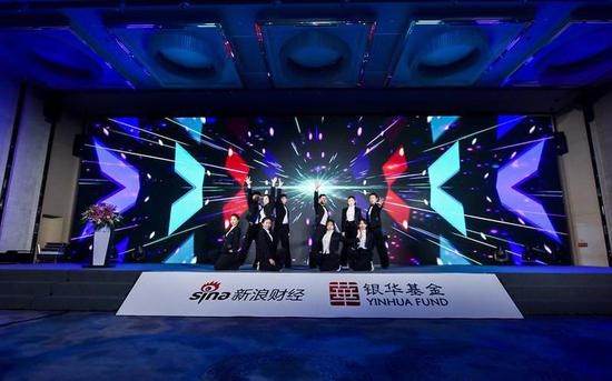 龙博娱乐网上平台注册_长大后,哪些星座的孤独感最强烈?