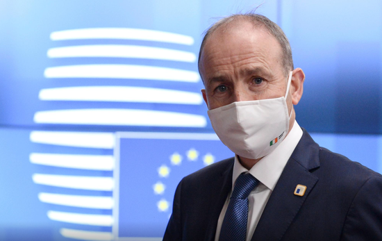 爱尔兰总理马丁(Micheal Martin)出席2020年10月16日在比利时布鲁塞尔举行的欧盟领导人面对面峰会。