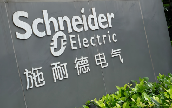 涨价先涨中国？ 施耐德电气困局：增长承压、项目延迟、国货“围城” | BUG