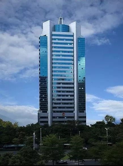 现在的深圳工商物价大厦。