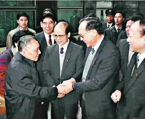 1992年,邓小平视察深圳特区,对李灏说:“改革开放胆子要大一些,要敢试敢闯”。
