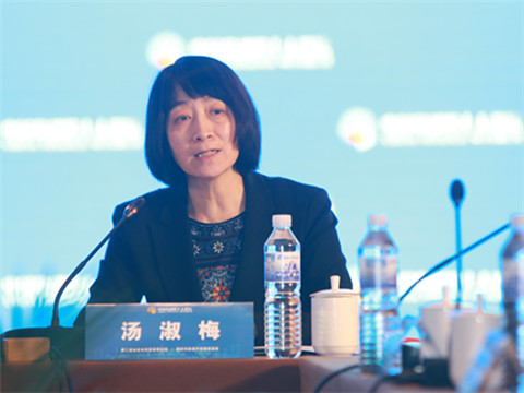 中诚信托董事长_诚信手抄报